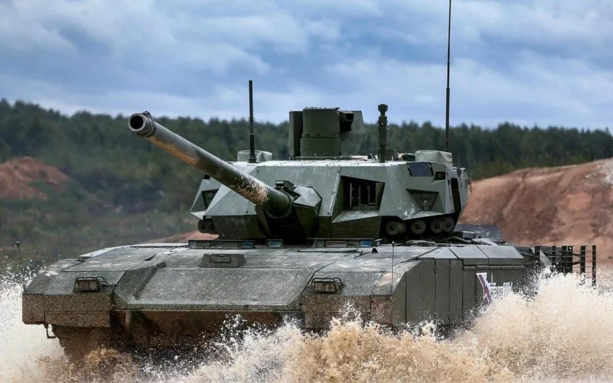 Российский танк т-14 "Армата"
