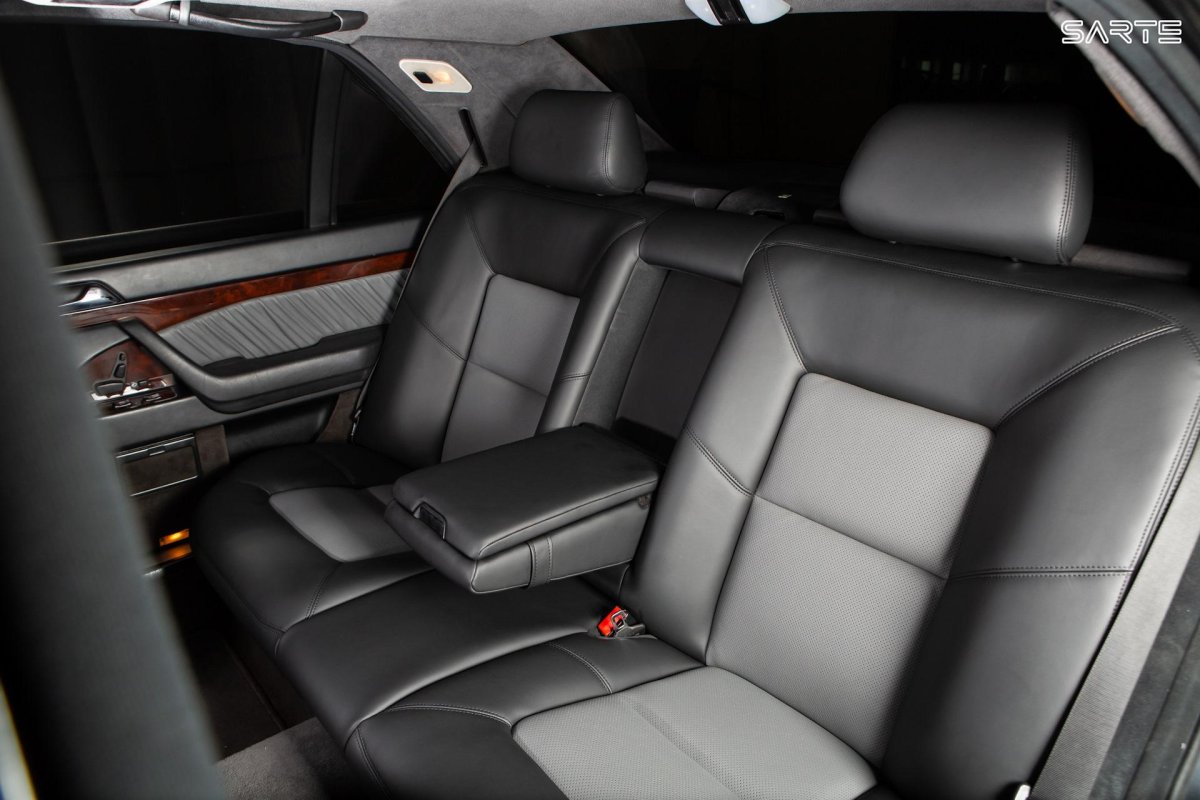 Мерседес кабан салон сзади