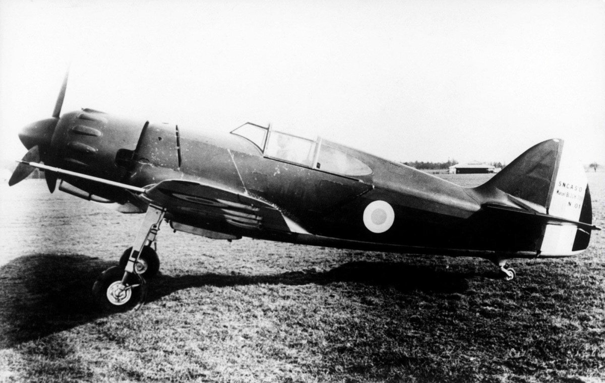 Bloch MB.700 истребитель