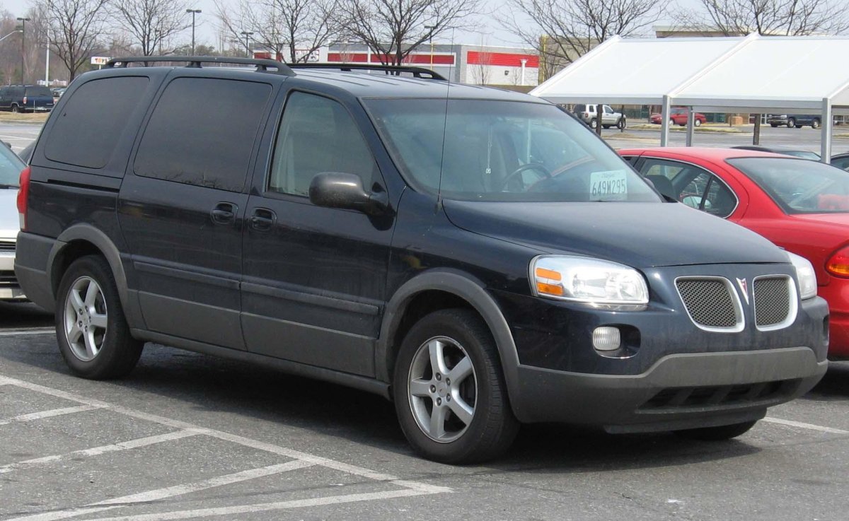 Понтиак минивэн 2005