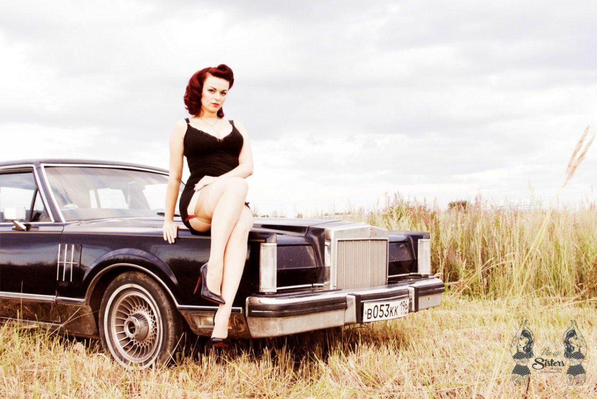 Pin up car