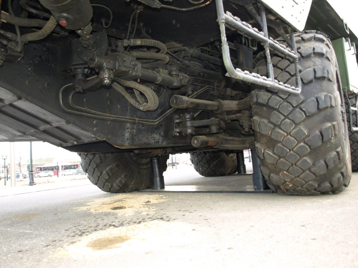 Подвеска шасси МЗКТ 7930