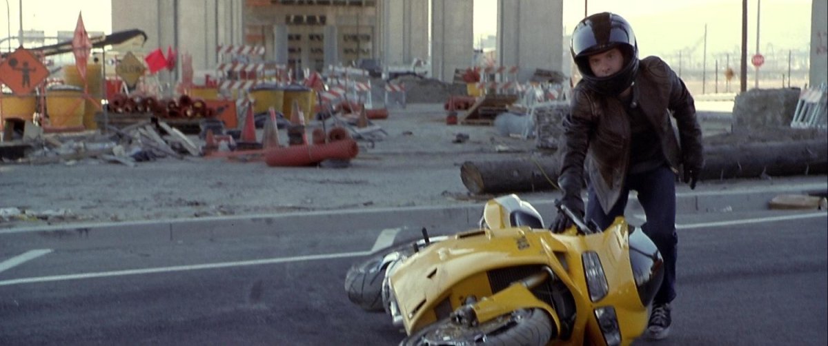 Фильм желтый мотоцикл