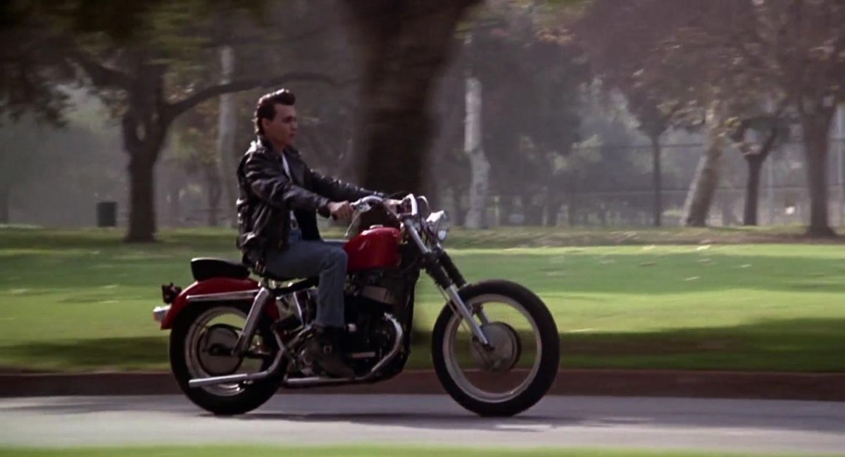 Джонни Депп на мотоцикле