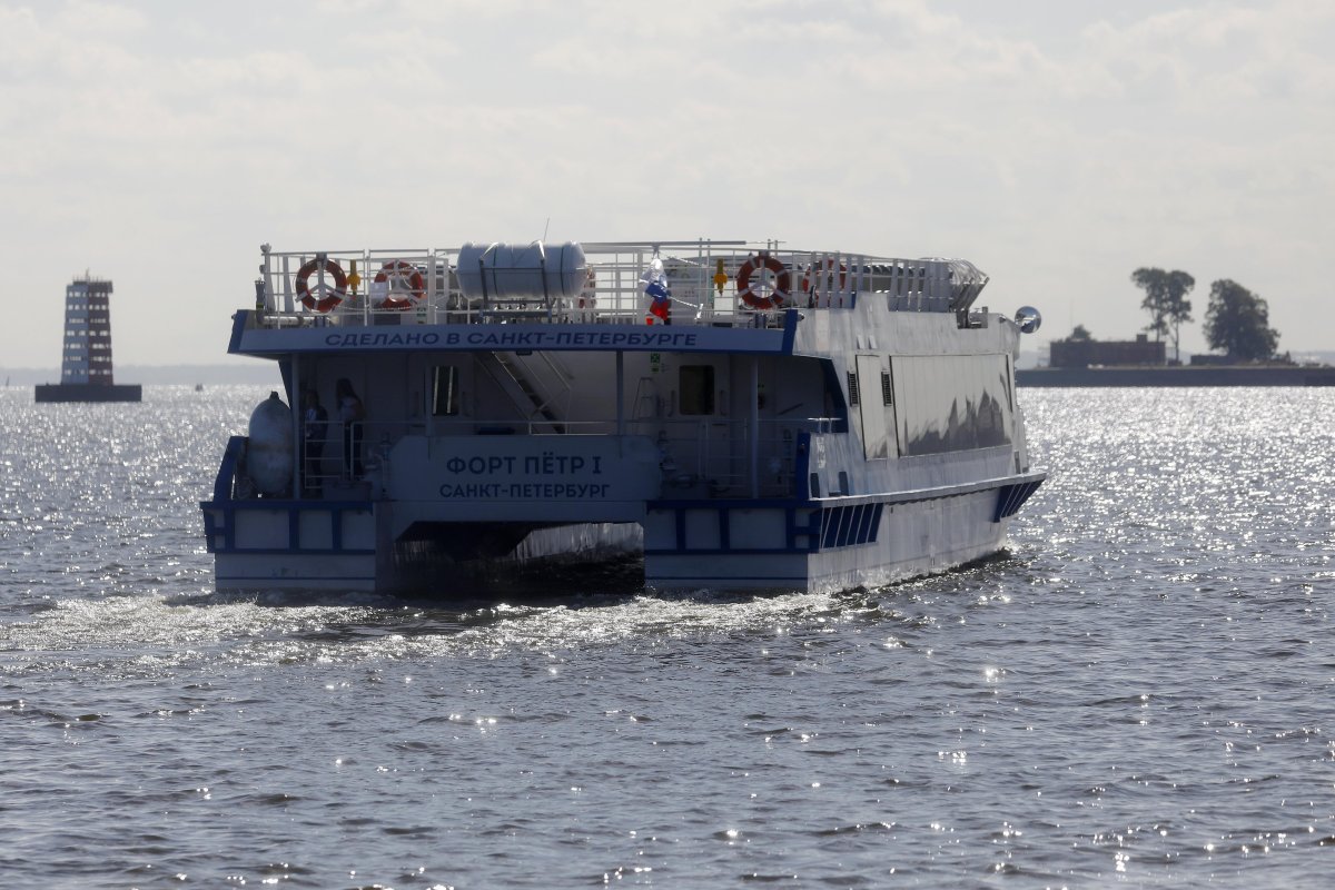 Катамаран Котлин