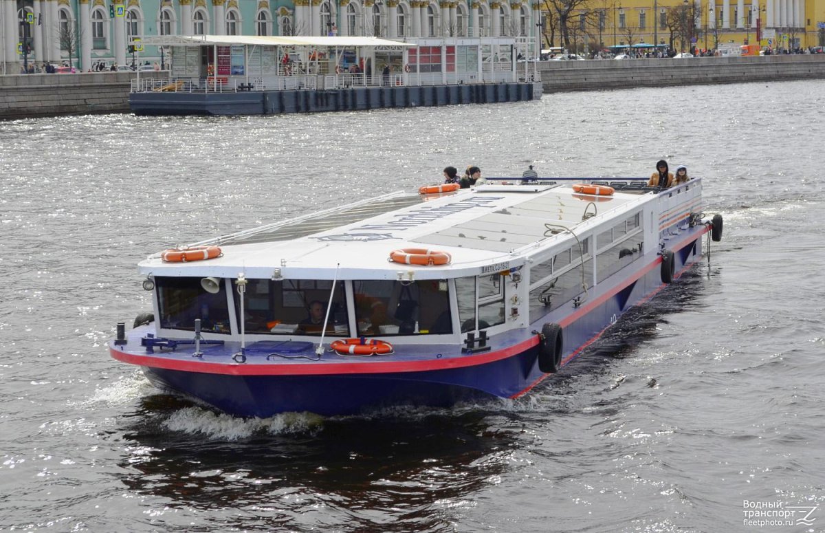 Теплоход Пиета