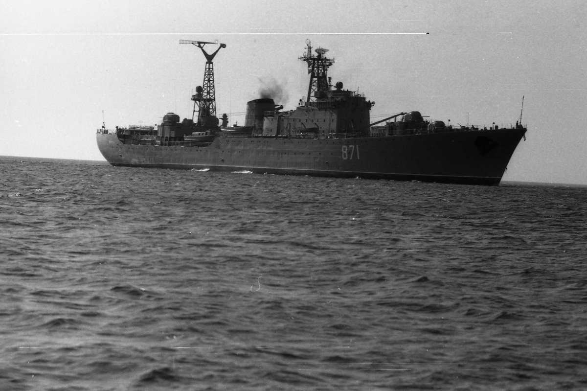 Плавбаза Нева Черноморского флота