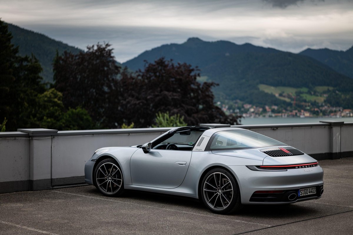 Porsche 911 Targa 4