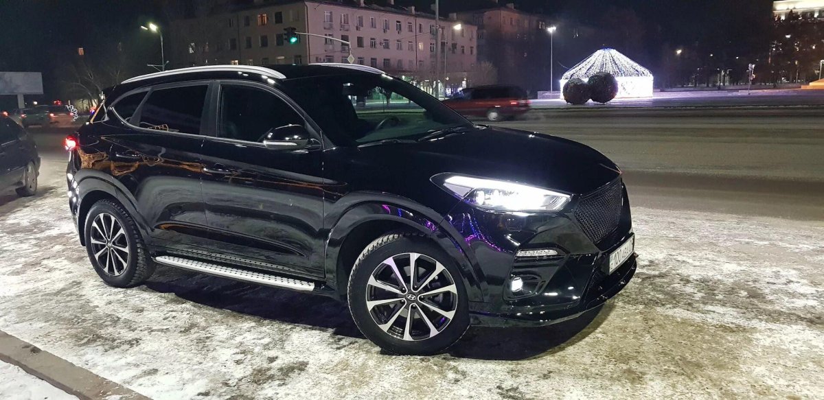 Hyundai Tucson 2016 черный
