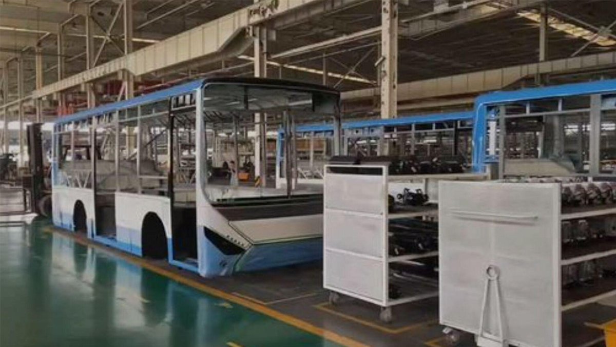 Завод автобусов в Китае