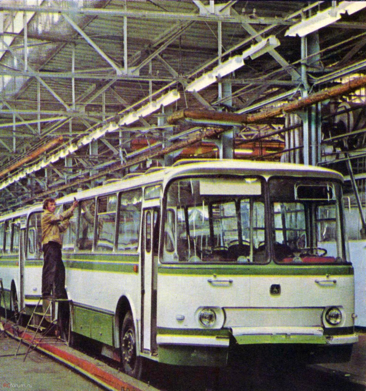 Львовский Автобусный завод