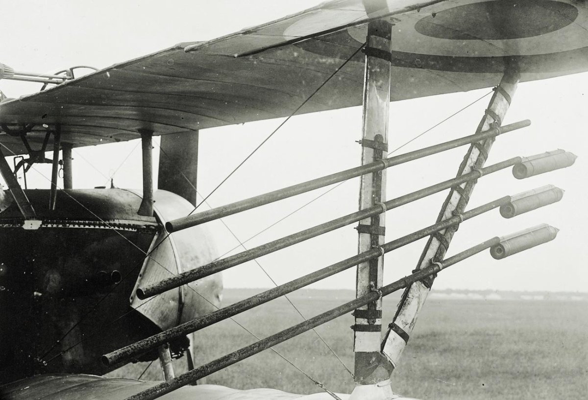 Ньюпор самолет