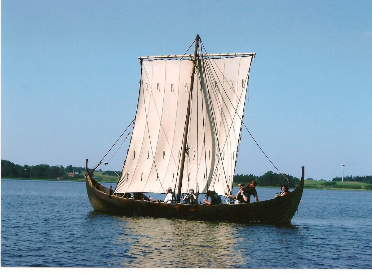 Прямой Парус