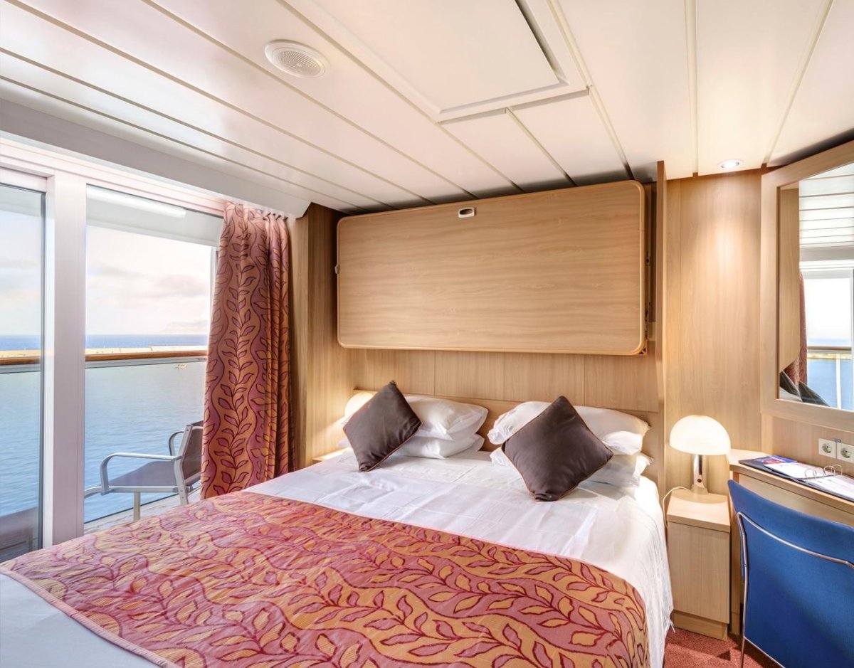 MSC lirica каюты