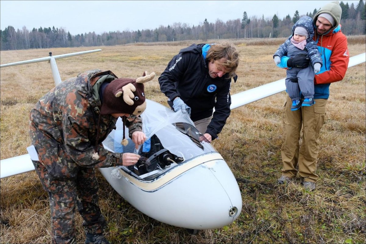 Планер с реактивным двигателем