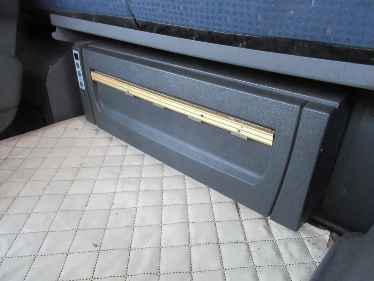 Холодильник Volvo FH 12