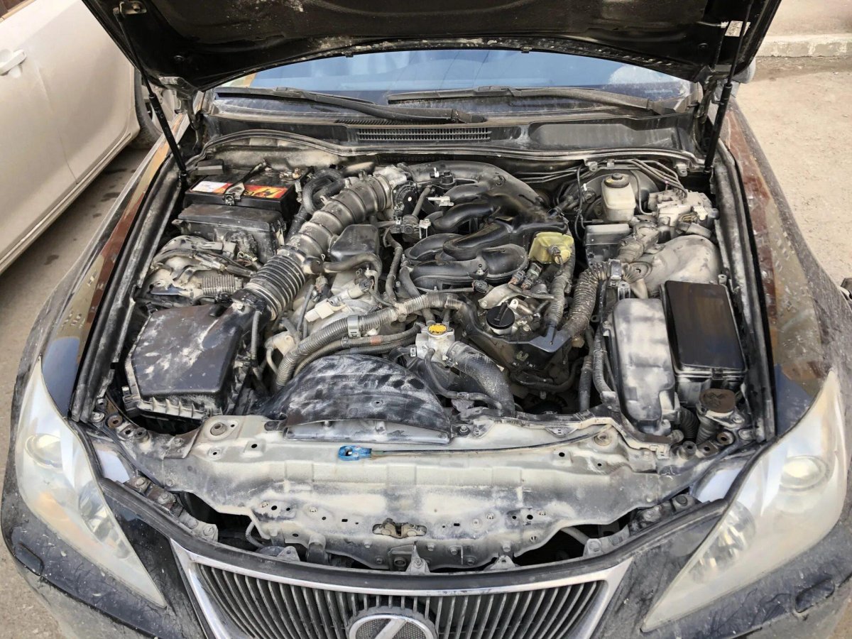 Lexus GS 350 2006 под капотом