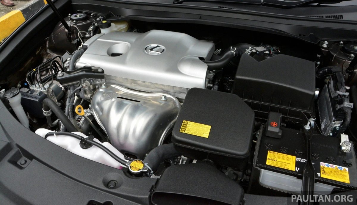 Лексус ЕС 250 аккумулятор