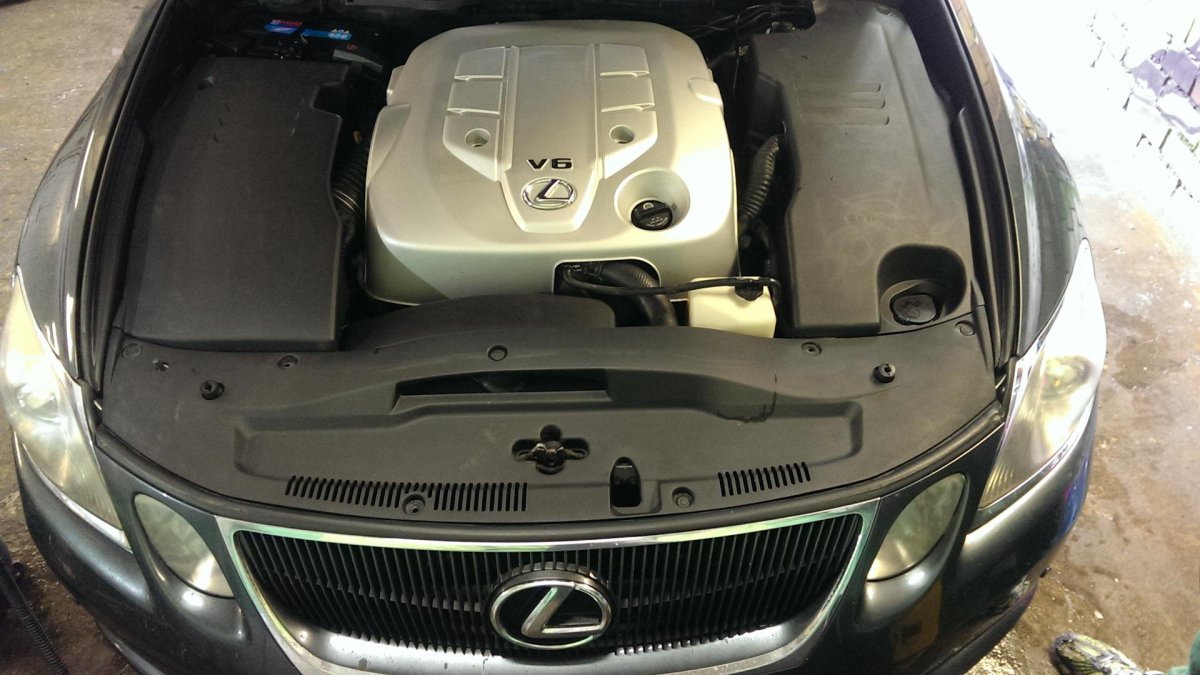 Lexus gs300 подкапотка