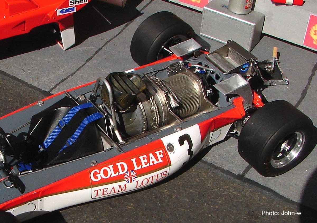 Lotus 56