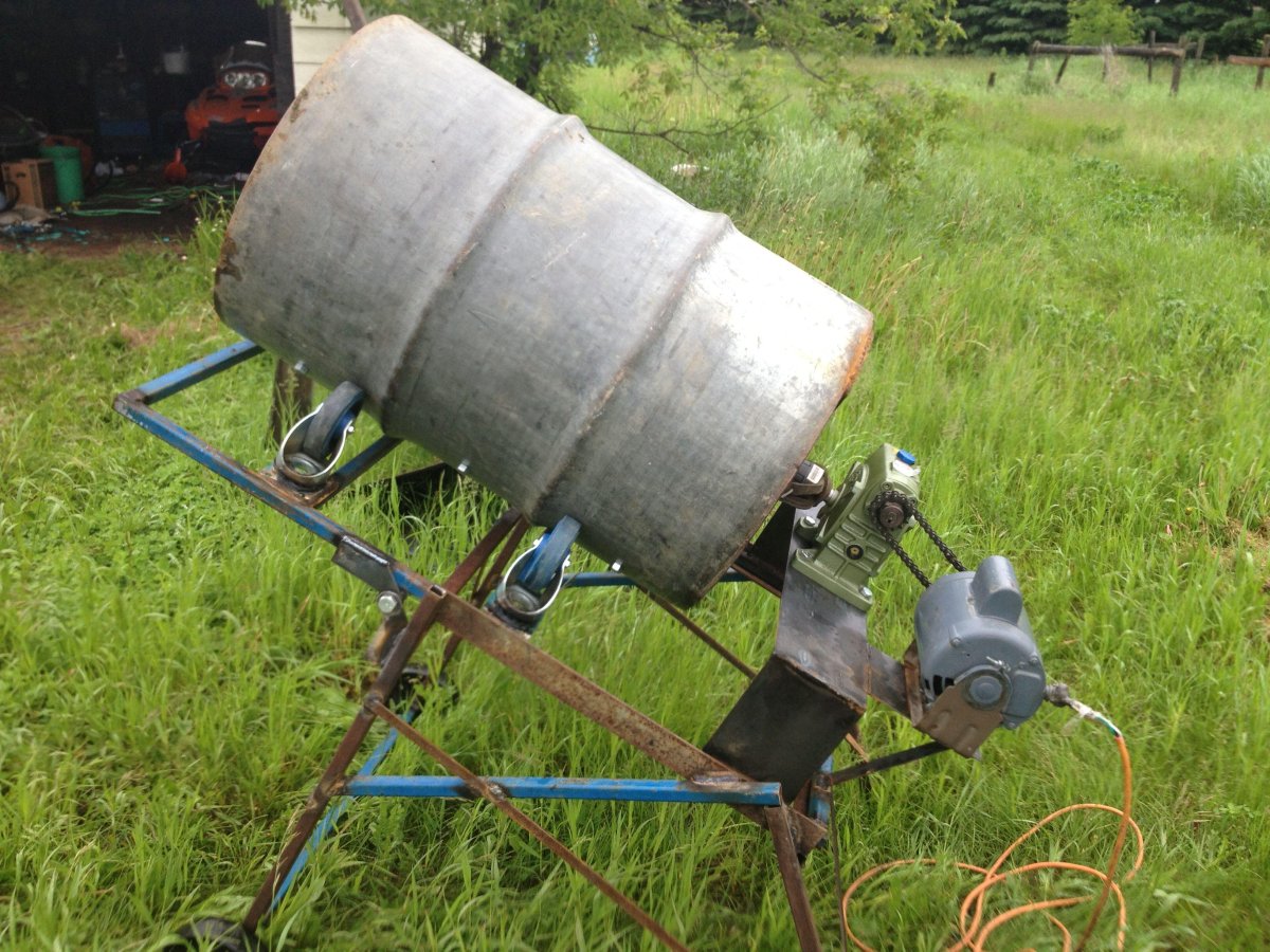 Бетономешалка из 200 литровой бочки своими