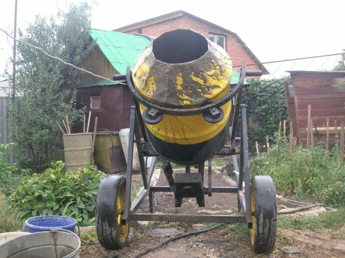 Бетономешалка БСГ 1000