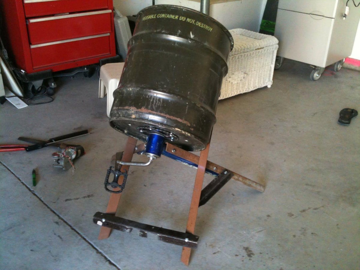 Самодельная бетономешалка 300л