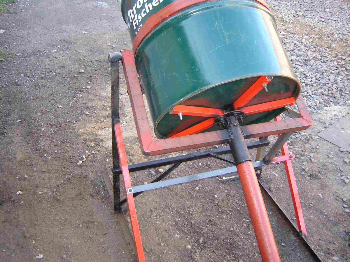 Самодельная бетономешалка 300л