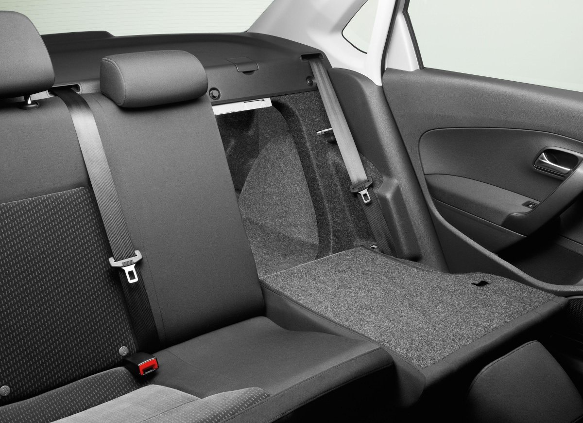 Фольксваген поло 2016 задние сиденьях