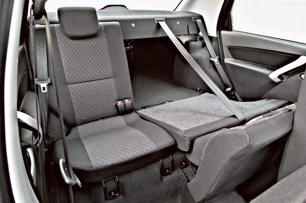 Задние сиденья Лада Гранта седан