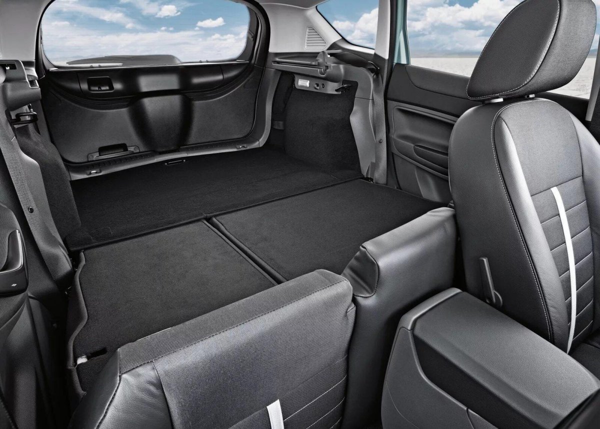 Форд Куга 2 салон