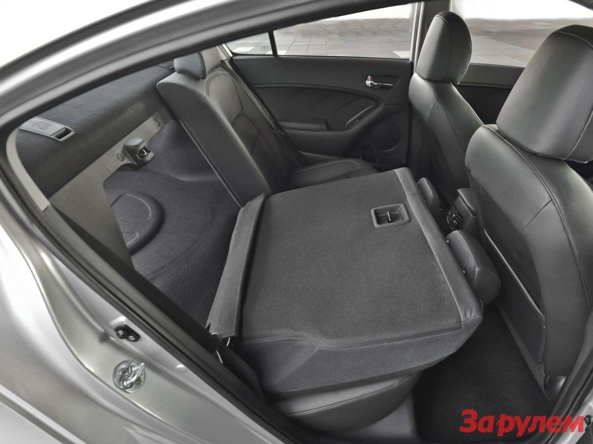 Сиденья Киа Церато 2