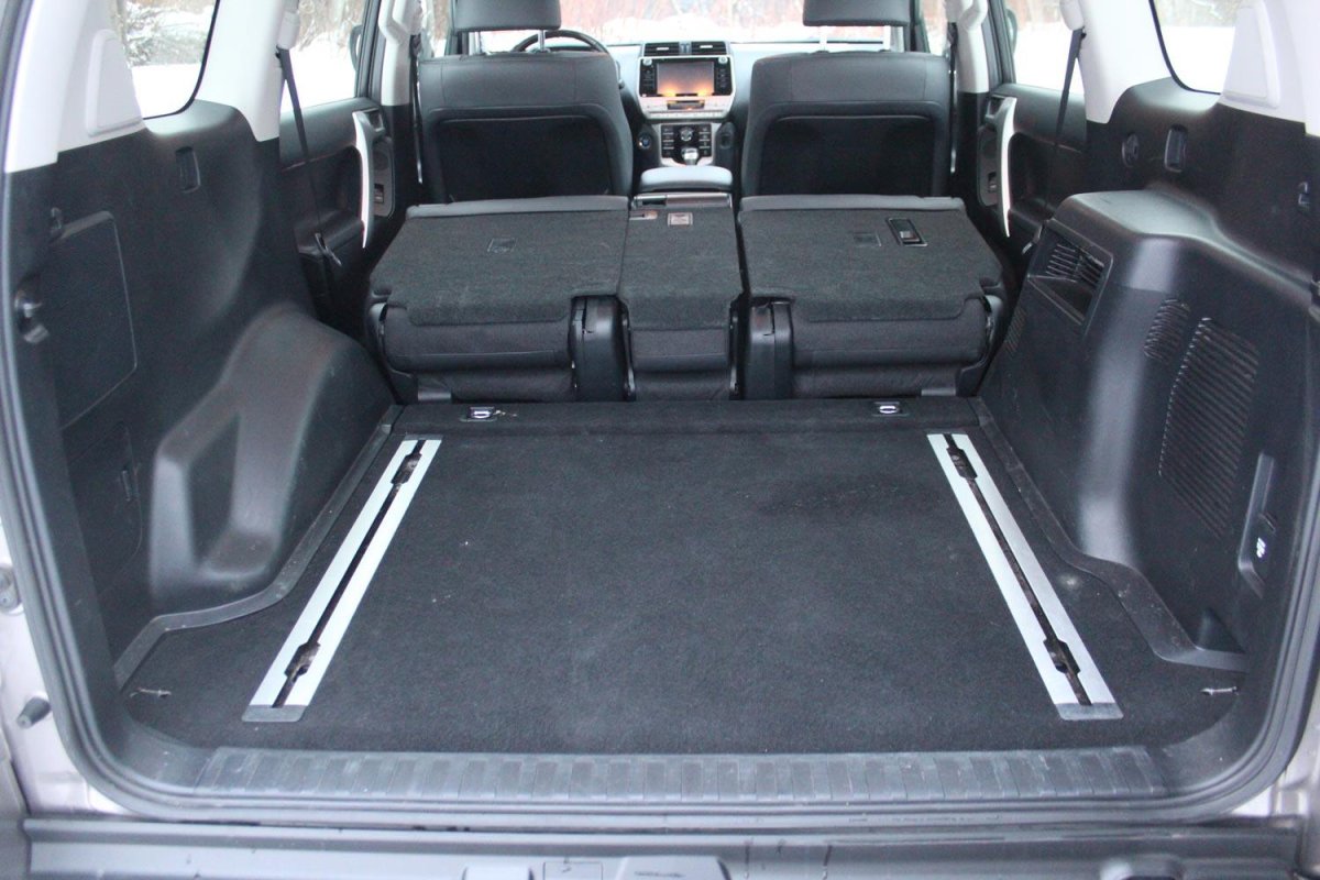 Toyota Prado 150 раскладывание сидений