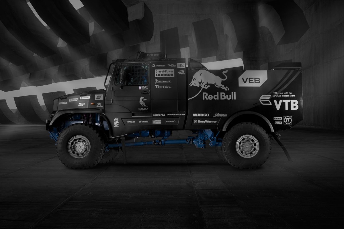 Капотный КАМАЗ 43509