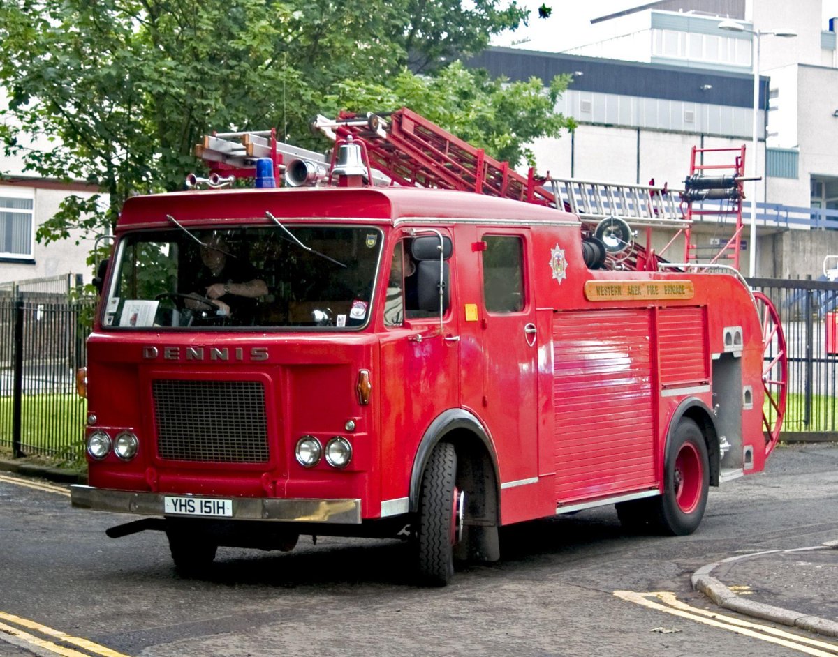 Dennis пожарная техника