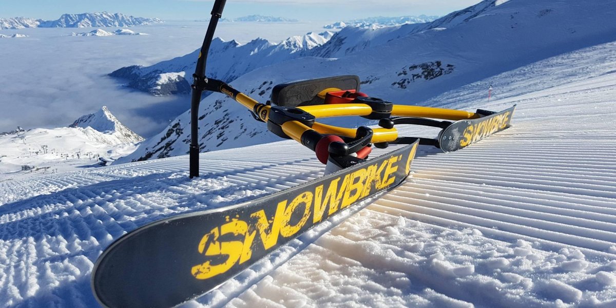 Самокат на лыжах (сноубайк)