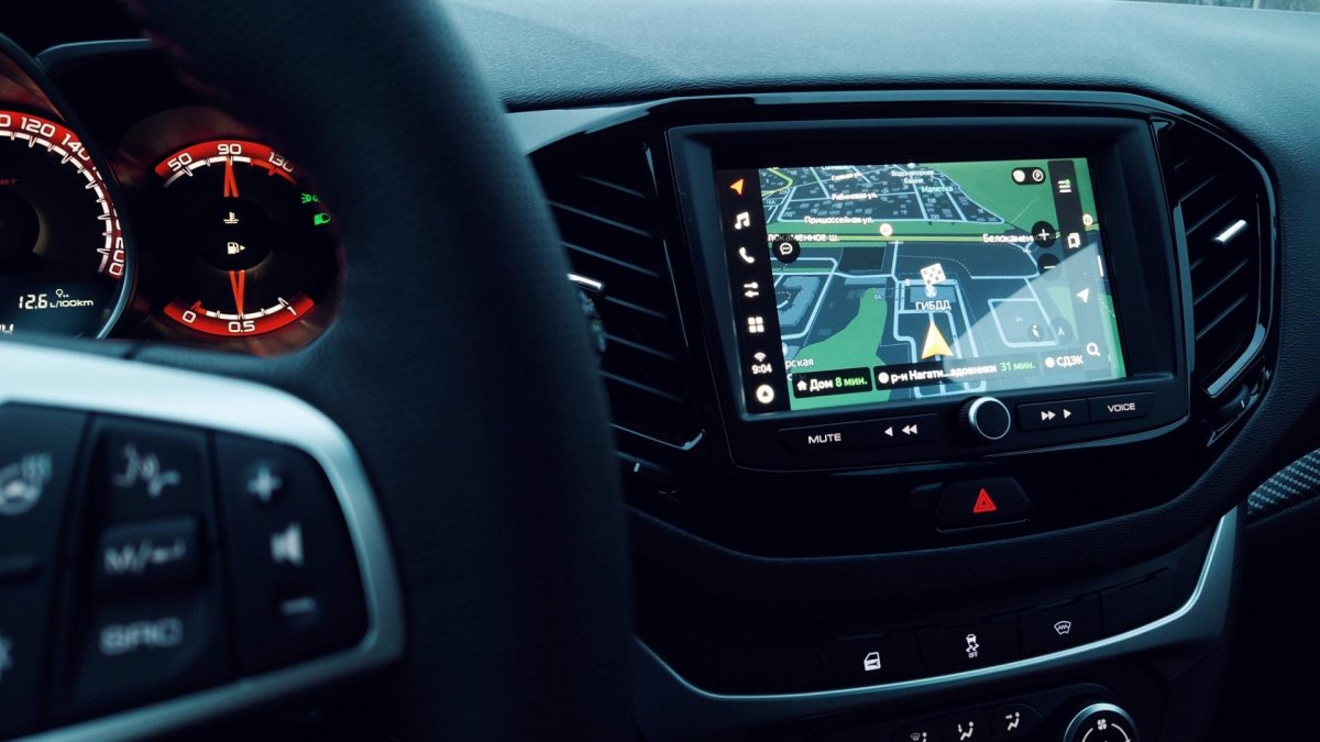 Lada Vesta мультимедийная система