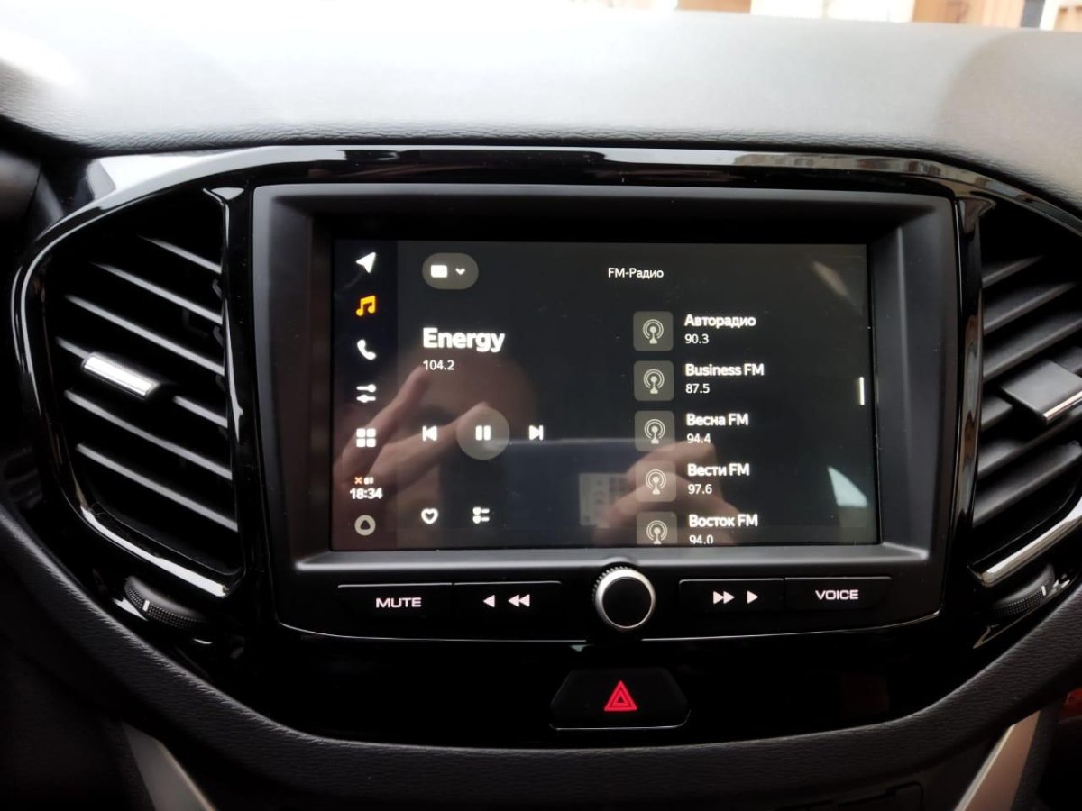 Мультимедиа Лада Веста enjoy