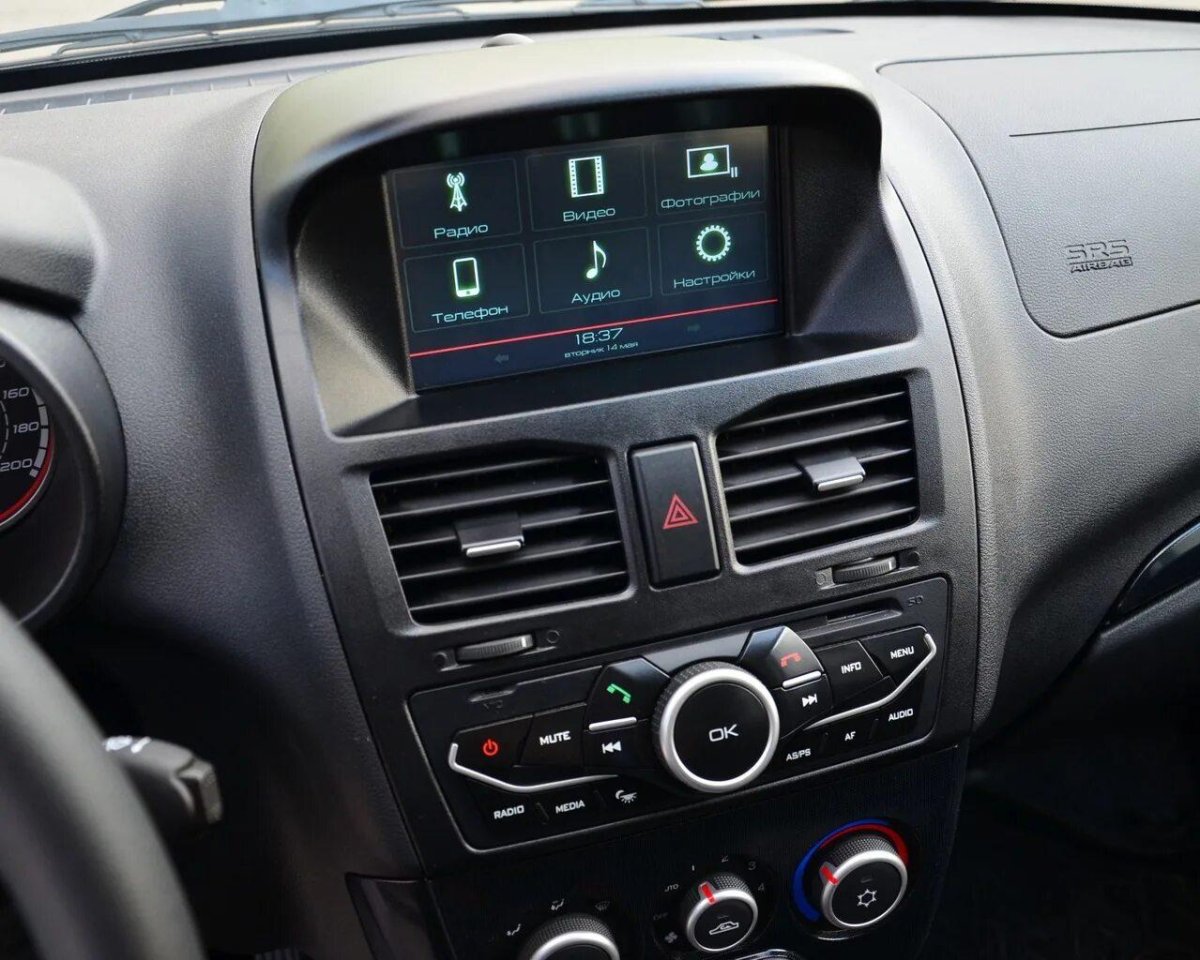 Штатная магнитола Лада Калина 2 Люкс