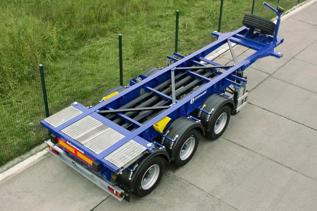 Полуприцеп контейнеровоз 20 футов