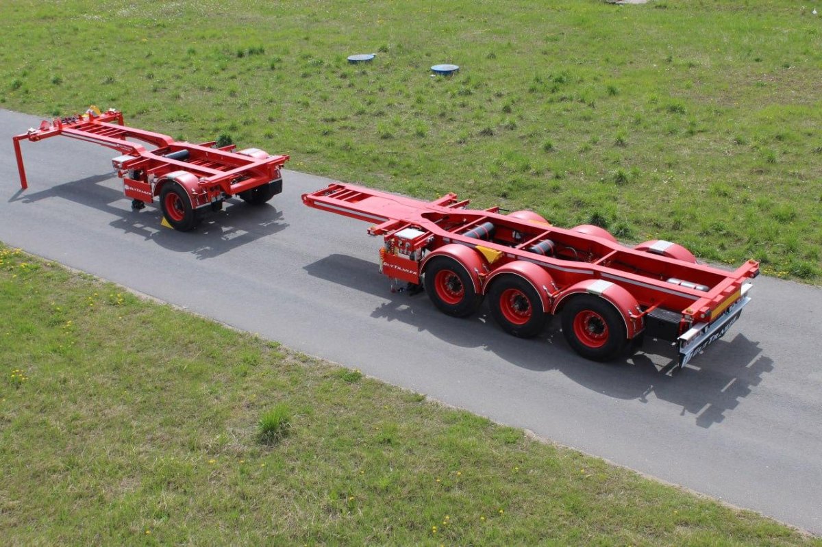 Портальный контейнеровоз модели 7801