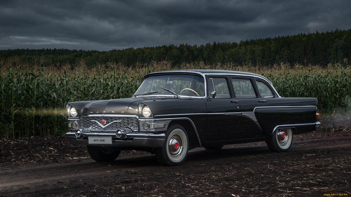 Чайка ГАЗ 13 1983