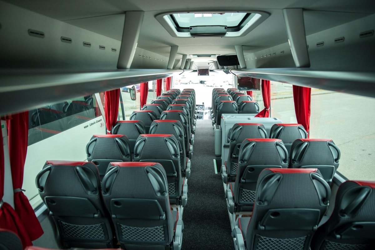 Man Lions coach r08 салон