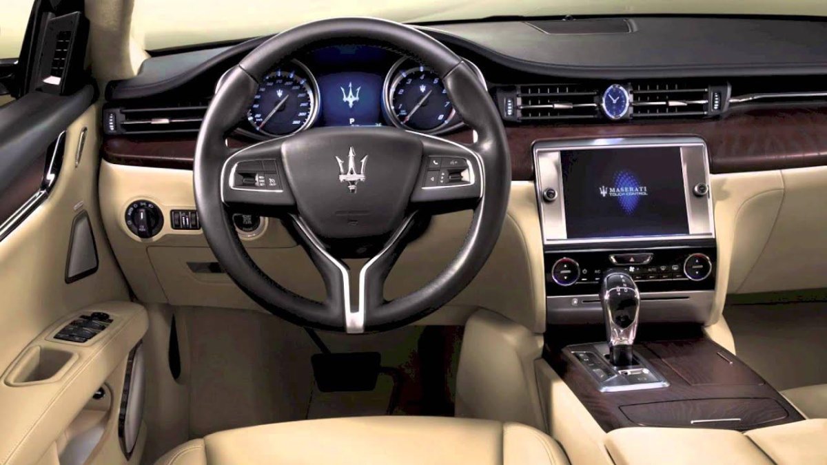 Maserati Quattroporte GTS V