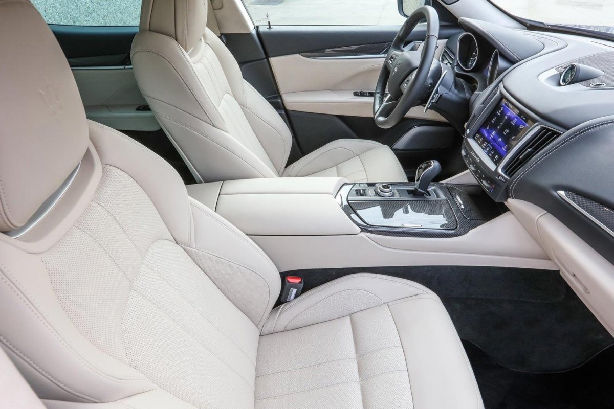 Мазерати Levante 2022