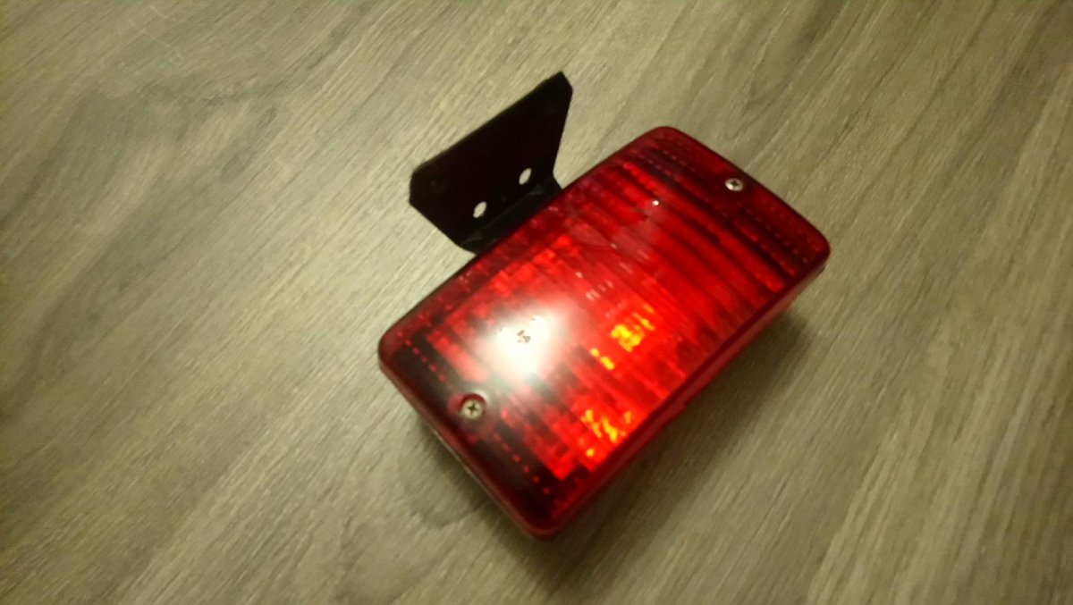 Задний противотуманный фонарь ВАЗ 2106