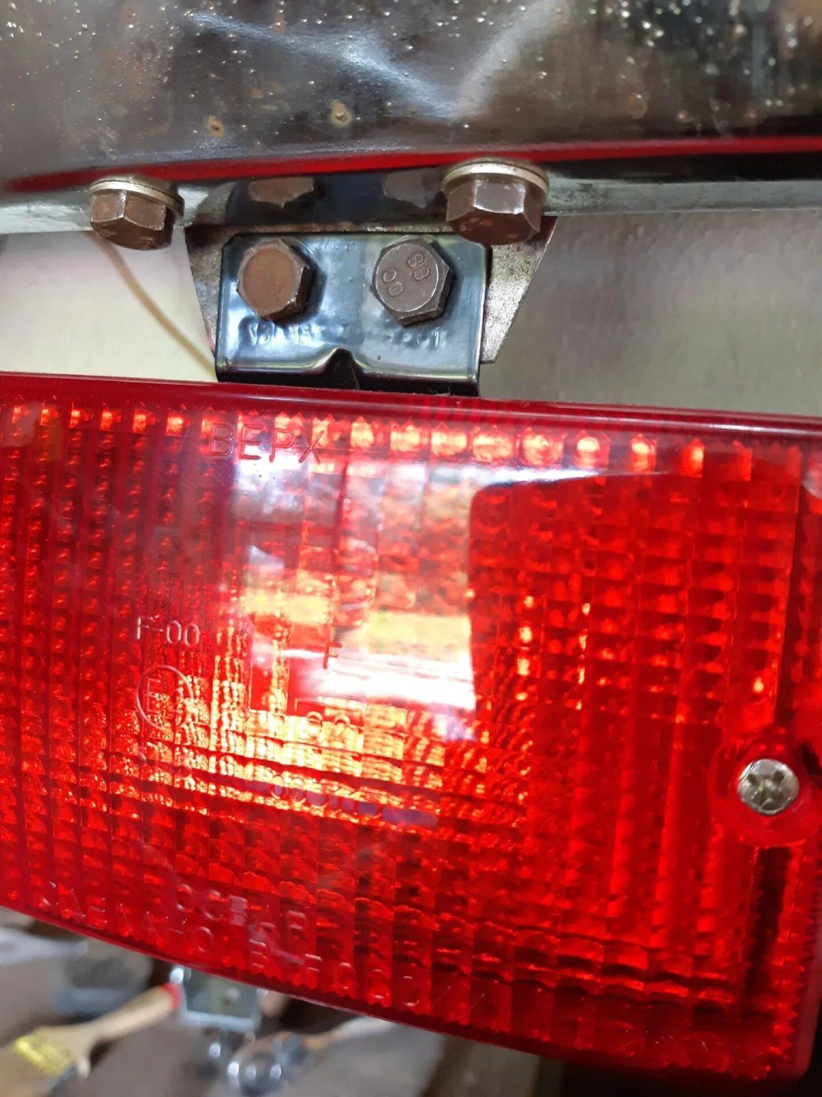 Противотуманный фонарь ВАЗ 2106