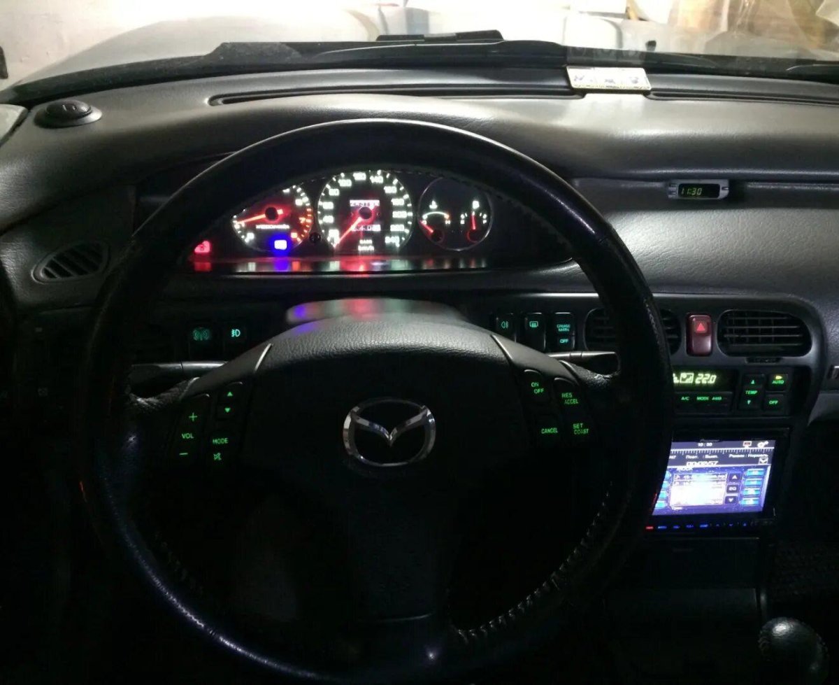 Mazda 626 ge салон