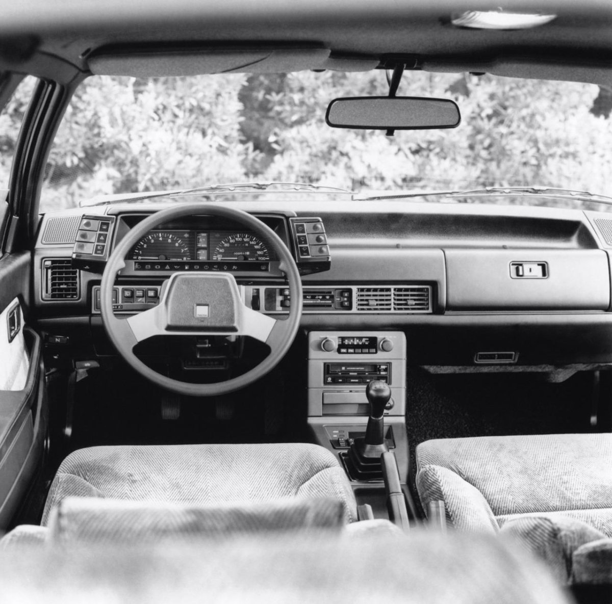 Mazda 626 GC салон