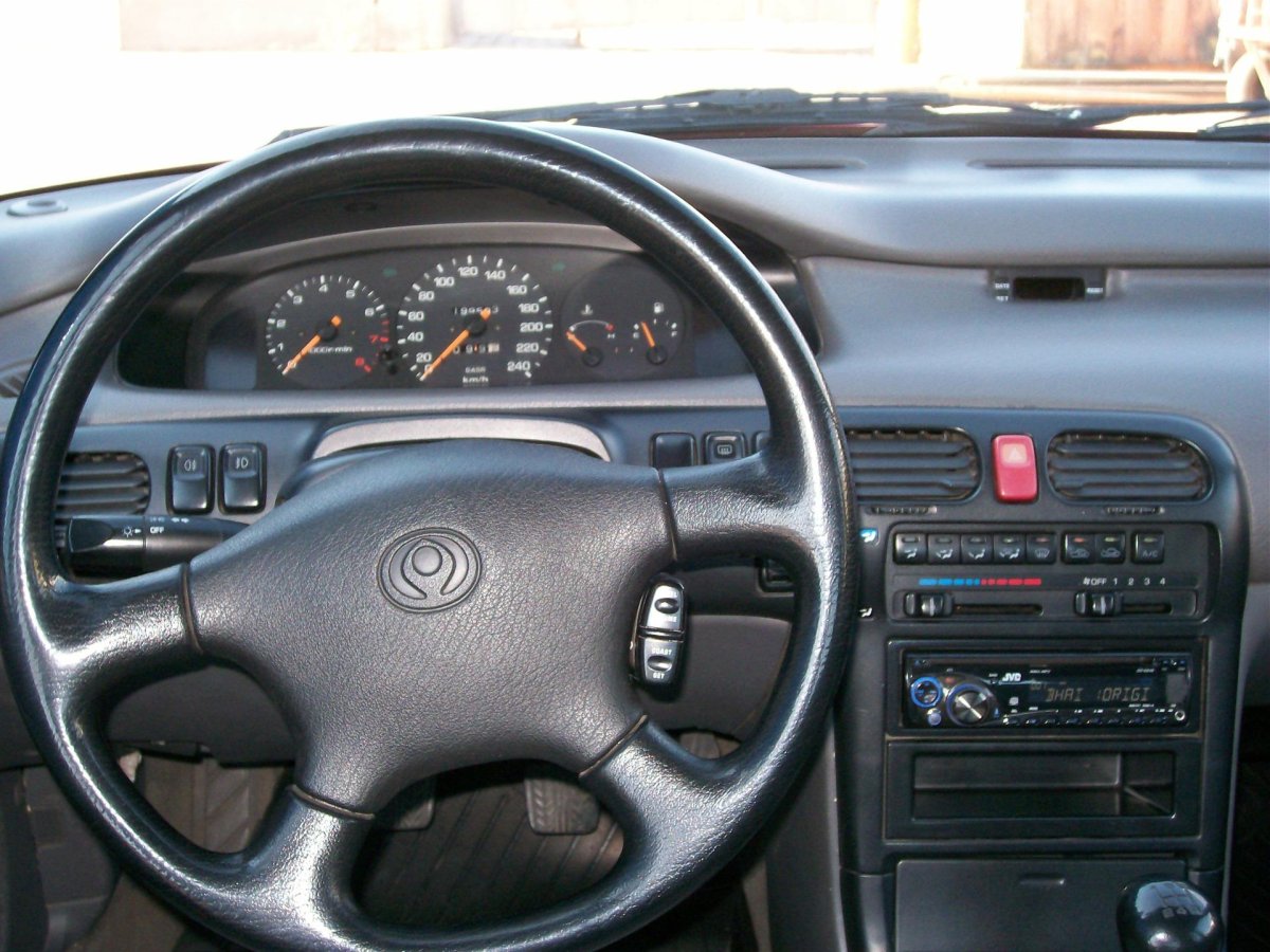 Мазда 626 3 салон